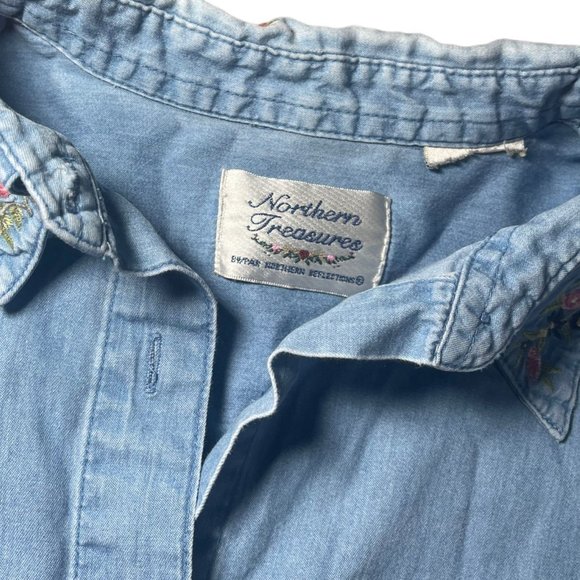 VTG Northern Treasures Floral Embroidered top - Picture 6 of 10